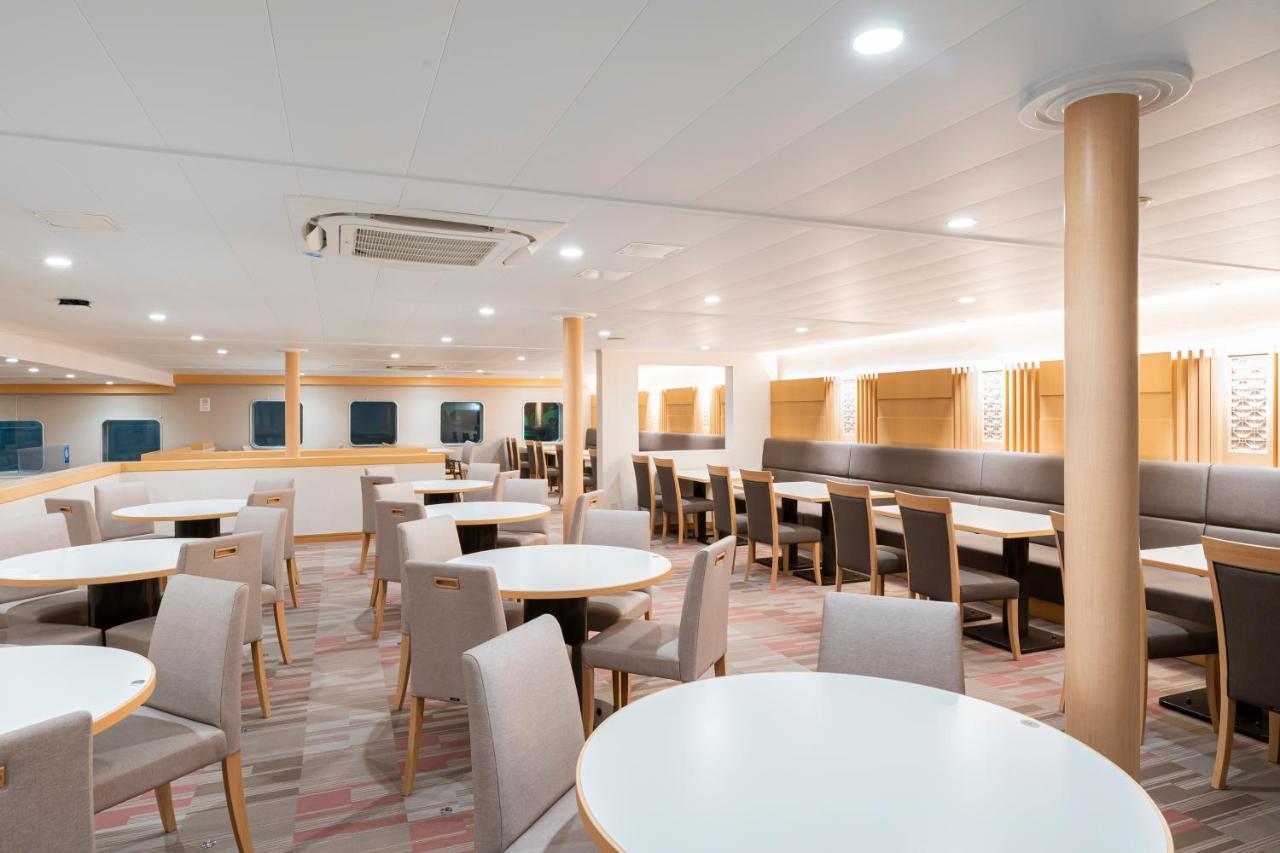 Meimon Taiyo Ferry 2Nd Sailing From Kitakyushu To Osaka Hotell Exteriör bild